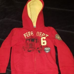 size 4 firetruck zip up hoodie